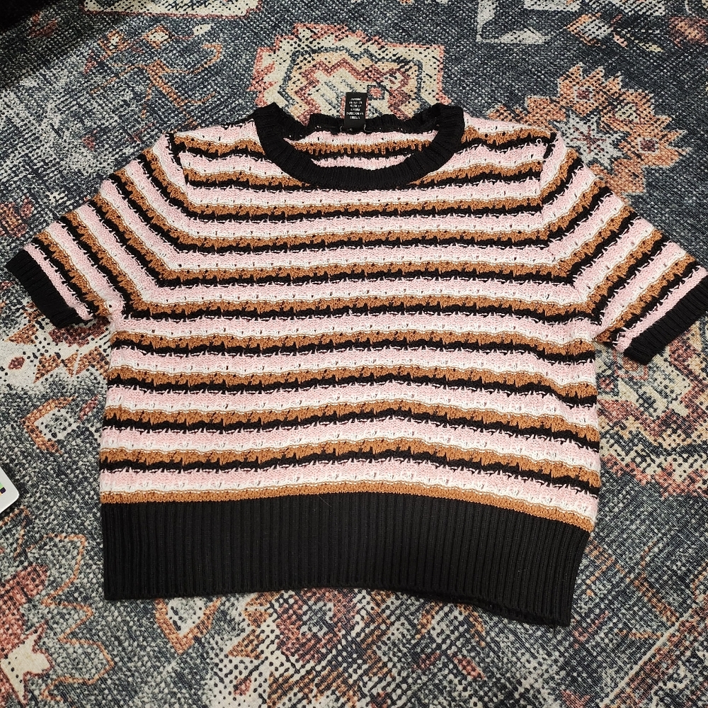 Small striped cropped sweater